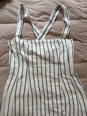 Theory Cream and Navy Striped Sleeveless Square-Neck Top
